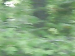 Granne &amp; s Tonårsmorsa i gården